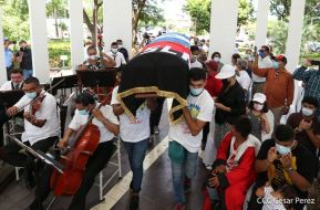 Arnoldo Guillén: El retratista por excelencia de las figuras de nuestro legado heroico 