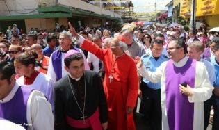 Jubiloso pueblo de Matagalpa recibe al Cardenal Leopoldo Brenes  