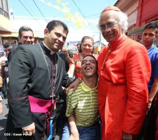 Jubiloso pueblo de Matagalpa recibe al Cardenal Leopoldo Brenes  