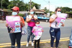 Segunda flota de buses rusos, porque  aquí Todos los Triunfos son del Pueblo!