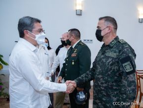 Reunión del Presidente Daniel Ortega y Compañera Rosario con el Presidente de Honduras Juan Orlando Hernández