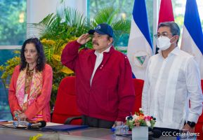Reunión del Presidente Daniel Ortega y Compañera Rosario con el Presidente de Honduras Juan Orlando Hernández