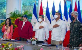 Reunión del Presidente Daniel Ortega y Compañera Rosario con el Presidente de Honduras Juan Orlando Hernández