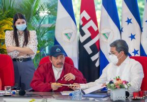 Reunión del Presidente Daniel Ortega y Compañera Rosario con el Presidente de Honduras Juan Orlando Hernández