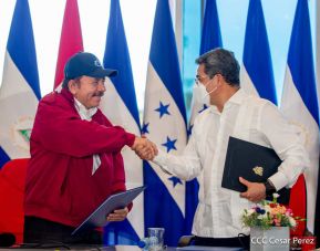 Reunión del Presidente Daniel Ortega y Compañera Rosario con el Presidente de Honduras Juan Orlando Hernández
