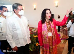 Reunión del Presidente Daniel Ortega y Compañera Rosario con el Presidente de Honduras Juan Orlando Hernández