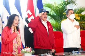 Reunión del Presidente Daniel Ortega y Compañera Rosario con el Presidente de Honduras Juan Orlando Hernández