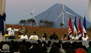 Presidente Daniel inaugura Parque Eólico “Comandante Camilo Ortega” en Rivas