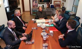 Comandante Daniel recibe mensaje del Presidente de la Federación de Rusia, Compañero Vladimir Putin