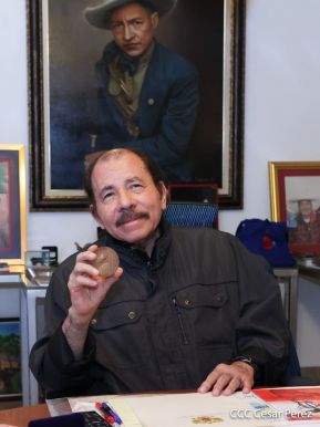 Comandante Daniel recibe mensaje del Presidente de la Federación de Rusia, Compañero Vladimir Putin