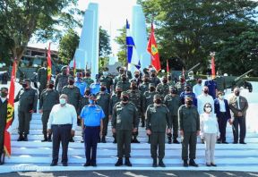 Acto en conmemoración del Día del Soldado de la Patria