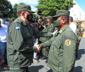 Acto en conmemoración del Día del Soldado de la Patria