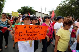 Mujeres en Victorias realizan caminata en Distrito IV