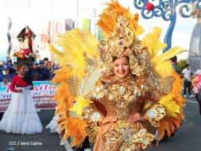 ¡Un Fin de Semana Enorme, Grande, de tanta Fiesta!