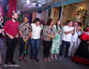 ¡Un Fin de Semana Enorme, Grande, de tanta Fiesta!