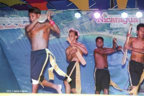 ¡Un Fin de Semana Enorme, Grande, de tanta Fiesta!