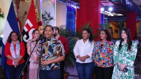 ¡Un Fin de Semana Enorme, Grande, de tanta Fiesta!