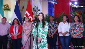 ¡Un Fin de Semana Enorme, Grande, de tanta Fiesta!