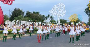 ¡Un Fin de Semana Enorme, Grande, de tanta Fiesta!