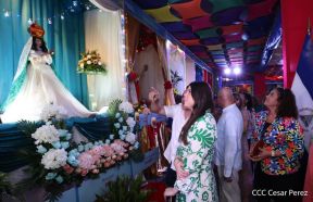 ¡Un Fin de Semana Enorme, Grande, de tanta Fiesta!