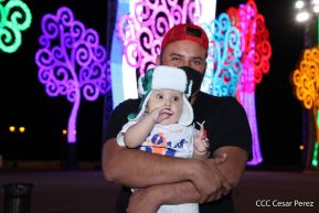 ¡Un Fin de Semana Enorme, Grande, de tanta Fiesta!