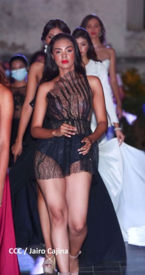 Granada exhibe lo mejor de la creatividad en el diseño, arte y la moda