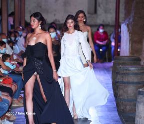 Granada exhibe lo mejor de la creatividad en el diseño, arte y la moda