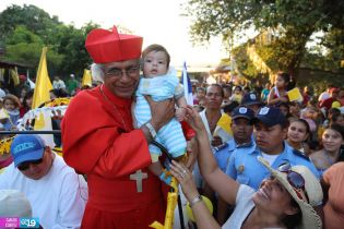Cardenal Brenes visita Ticuantepe