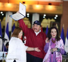 Juramentación del Pueblo Presidente