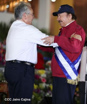 Juramentación del Pueblo Presidente