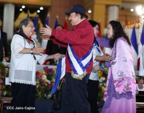 Juramentación del Pueblo Presidente