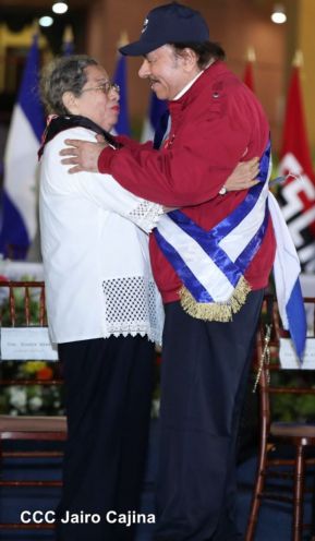 Juramentación del Pueblo Presidente