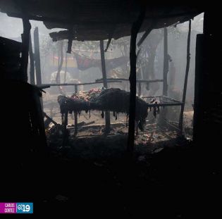 Cinco casas totalmente quemadas en barrio La Arenera de Ciudad Sandino