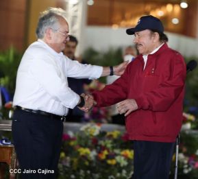 Juramentación del Pueblo Presidente