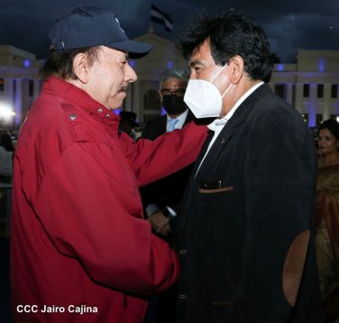 Juramentación del Pueblo Presidente