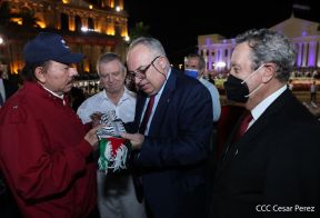 Juramentación del Pueblo Presidente