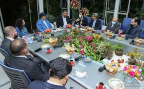 Presidente Daniel Ortega y Vicepresidenta Rosario en encuentro con delegación de Irán