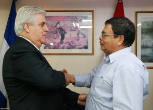 Nicaragua firma convenio para desarrollo de Hidroeléctrica Tumarín