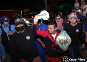 Román "Chocolatito" González:  "Este título no es solo mío, también es de ustedes”