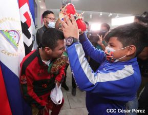 Román "Chocolatito" González:  "Este título no es solo mío, también es de ustedes”