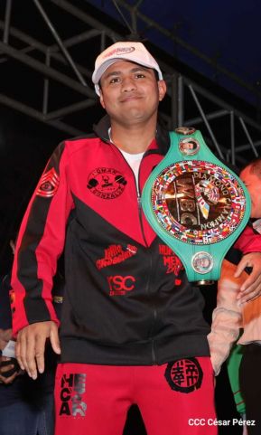 Román "Chocolatito" González:  "Este título no es solo mío, también es de ustedes”