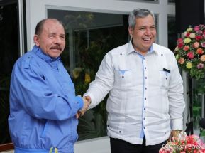 Encuentro del Presidente Daniel Ortega y Vicepresidenta Rosario Murillo con Presidente del BCIE
