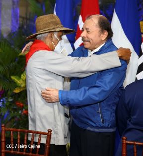 Conmemoración del 42 aniversario de la Gran Cruzada Nacional de Alfabetización
