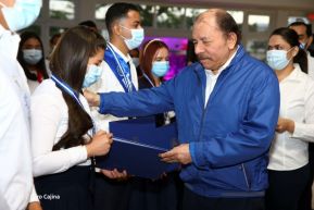 Conmemoración del 42 aniversario de la Gran Cruzada Nacional de Alfabetización
