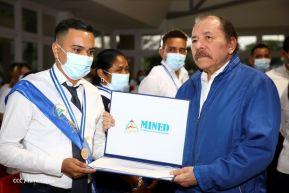 Conmemoración del 42 aniversario de la Gran Cruzada Nacional de Alfabetización