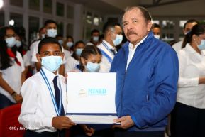 Conmemoración del 42 aniversario de la Gran Cruzada Nacional de Alfabetización