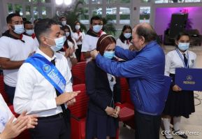 Conmemoración del 42 aniversario de la Gran Cruzada Nacional de Alfabetización