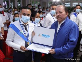 Conmemoración del 42 aniversario de la Gran Cruzada Nacional de Alfabetización