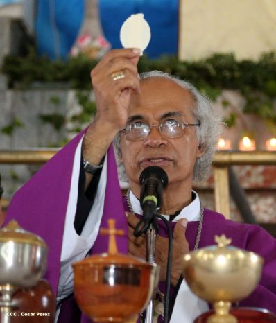 Realizan tercera peregrinación y Viacrucis en La Conquista 