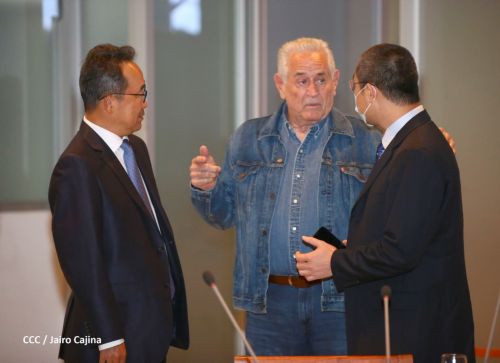 Presidente Daniel Ortega en encuentro con delegación de empresa estatal PowerChina